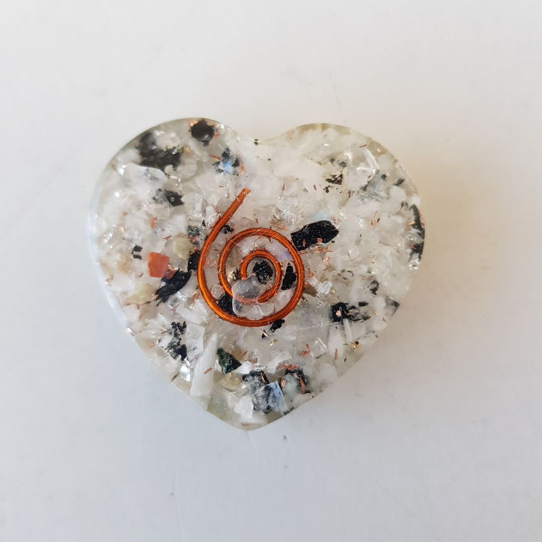Orgonite Heart - Rainbow Moonstone - SM Orgonite Heart - Rainbow Moonstone - SM